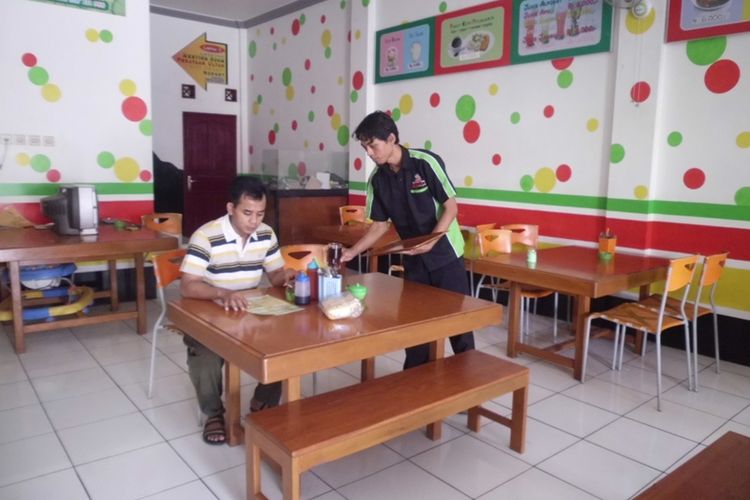 Rumah Makan Rakyat Cilacap: Santap Lezat di Jantung Kota